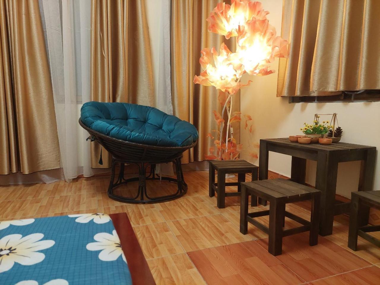 Alleyhomestay 2 ハノイ市 エクステリア 写真